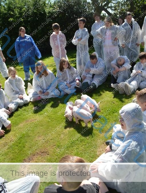 Hauptstufentag führt die Schüler an außerschulische Lernorte