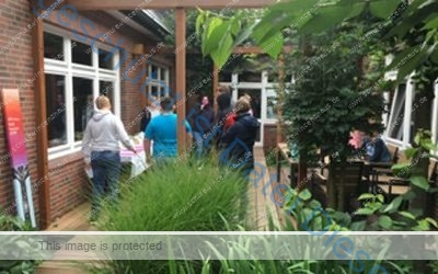 Plastikdeckelaktion und Ausstellung